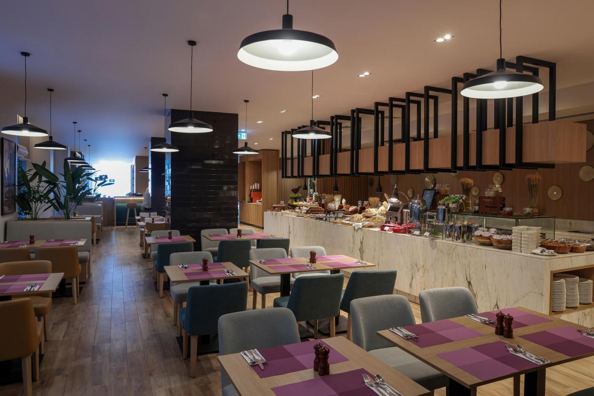 Radisson Hotel & Residence Riyadh Olaya Εξωτερικό φωτογραφία