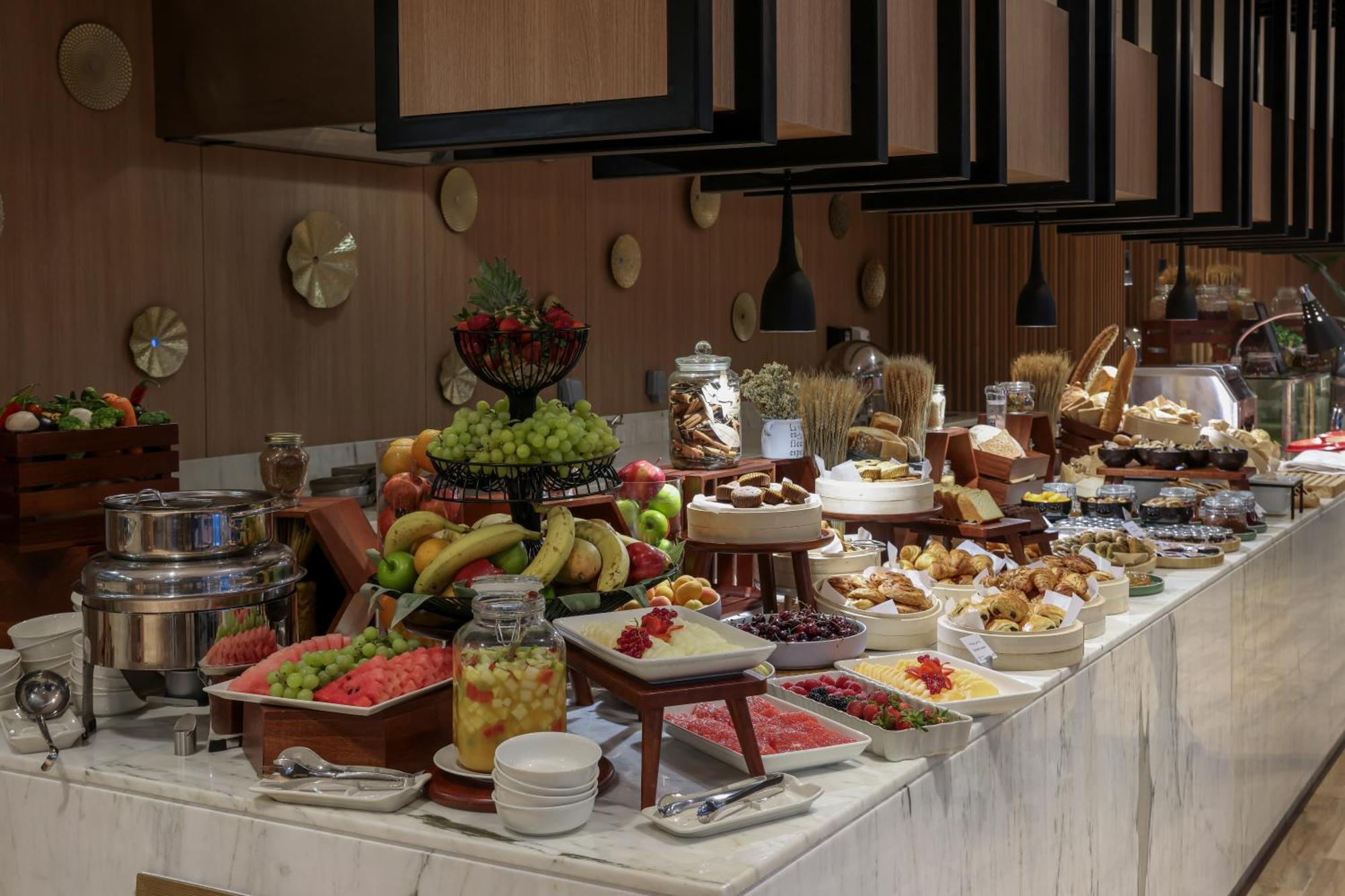 Radisson Hotel & Residence Riyadh Olaya Εξωτερικό φωτογραφία